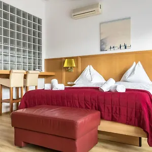 Hotel Corvinus - Newly Renovated, Vídeň